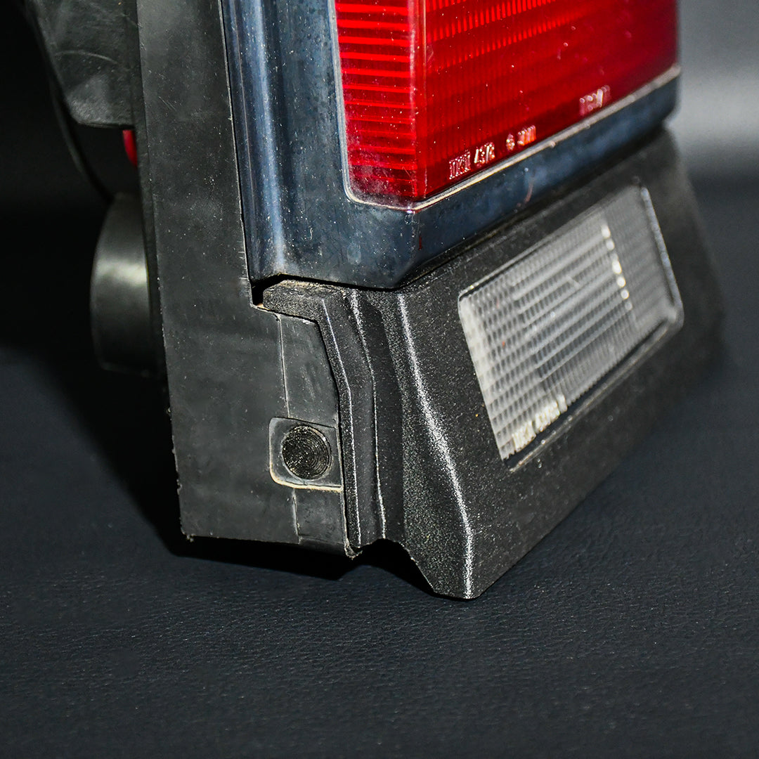 Nissan R31 Skyline - Wagon Taillight Trim