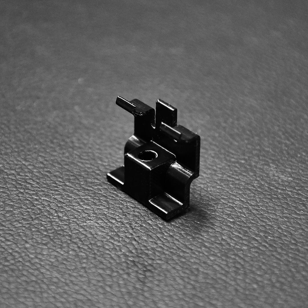 Nissan R31 Skyline - Door Mould Trim Clips