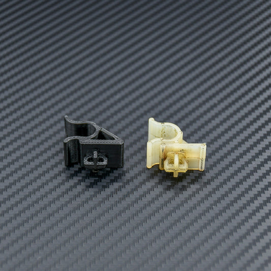 Nissan R31 Skyline - Bonnet Stay Clip