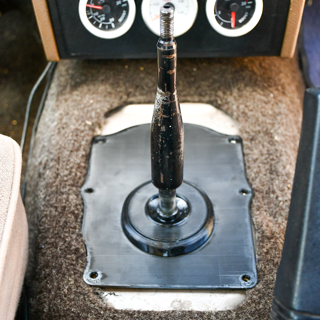 Nissan R31 Skyline - Shifter Boot