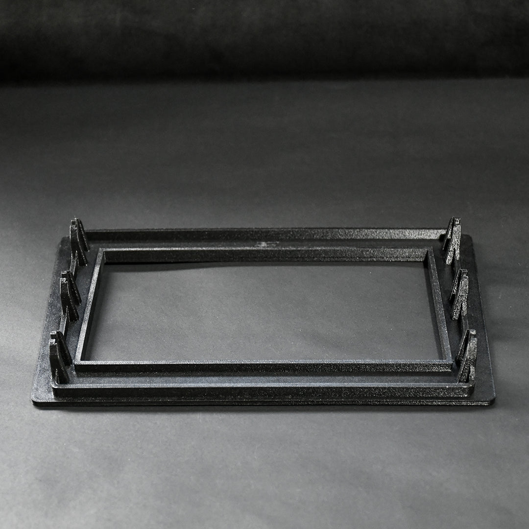 Nissan R31 Skyline - Radio Surround