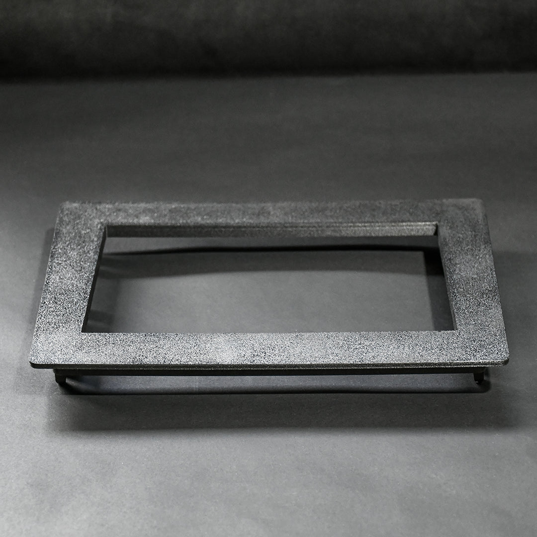 Nissan R31 Skyline - Radio Surround