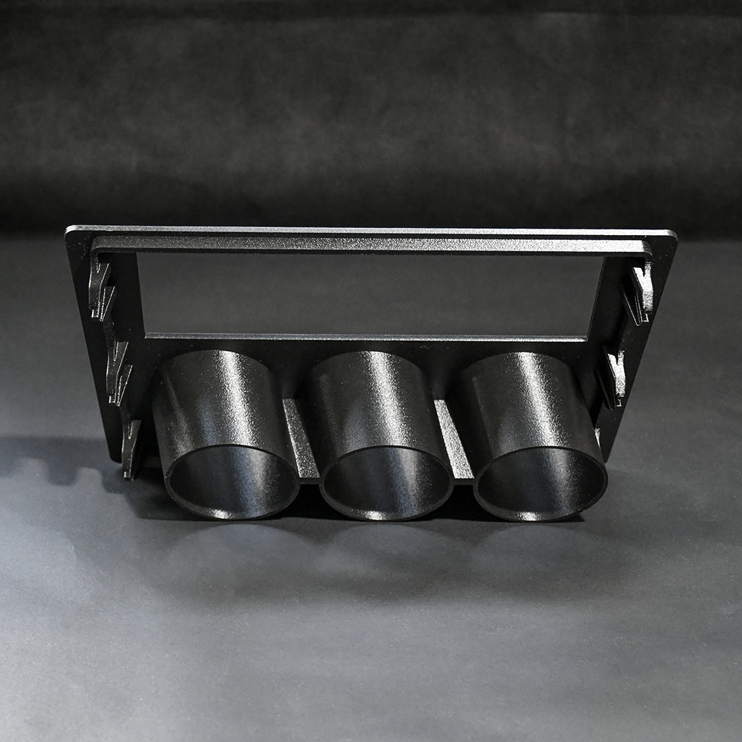 Nissan R31 Skyline - Radio Surround