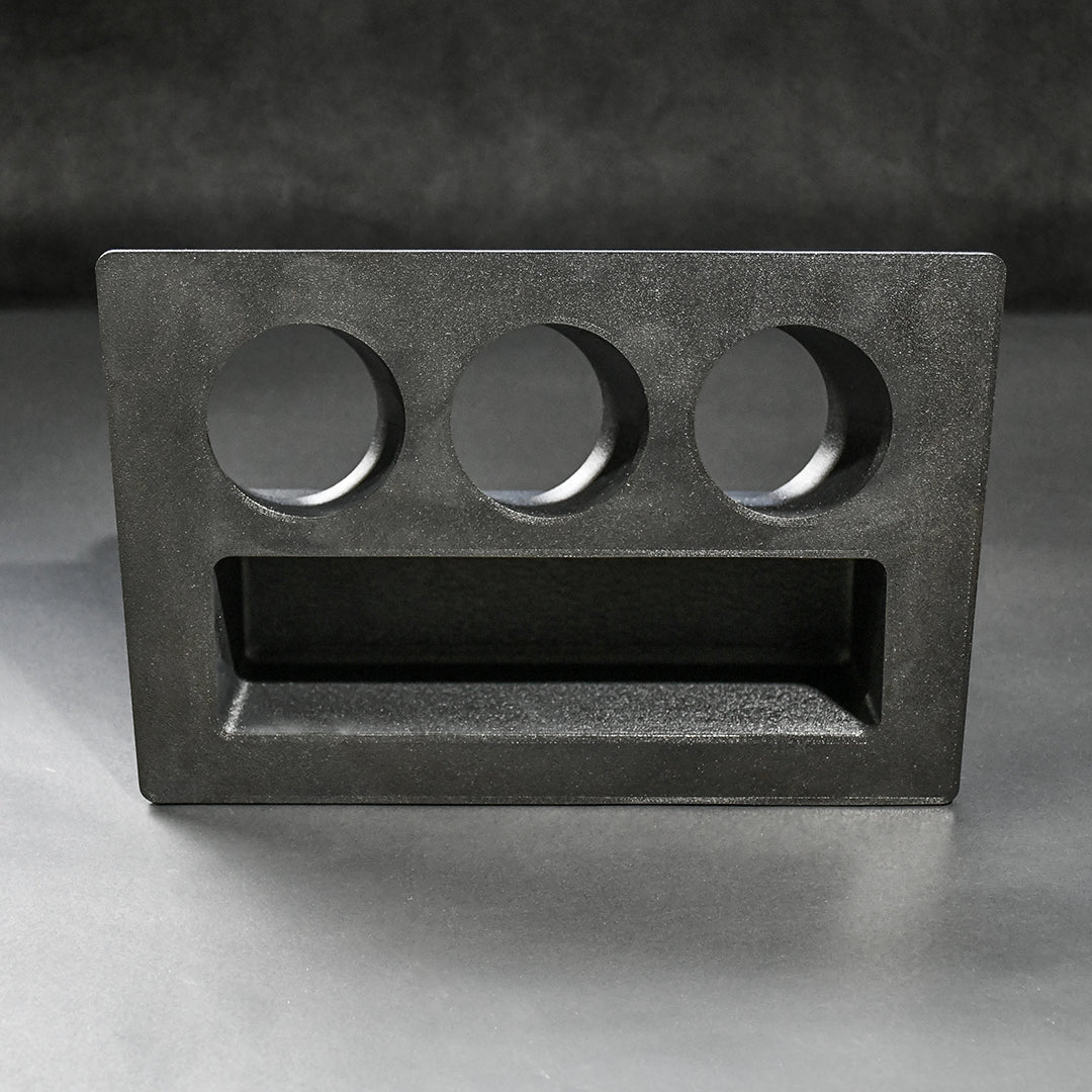 Nissan R31 Skyline - Radio Surround