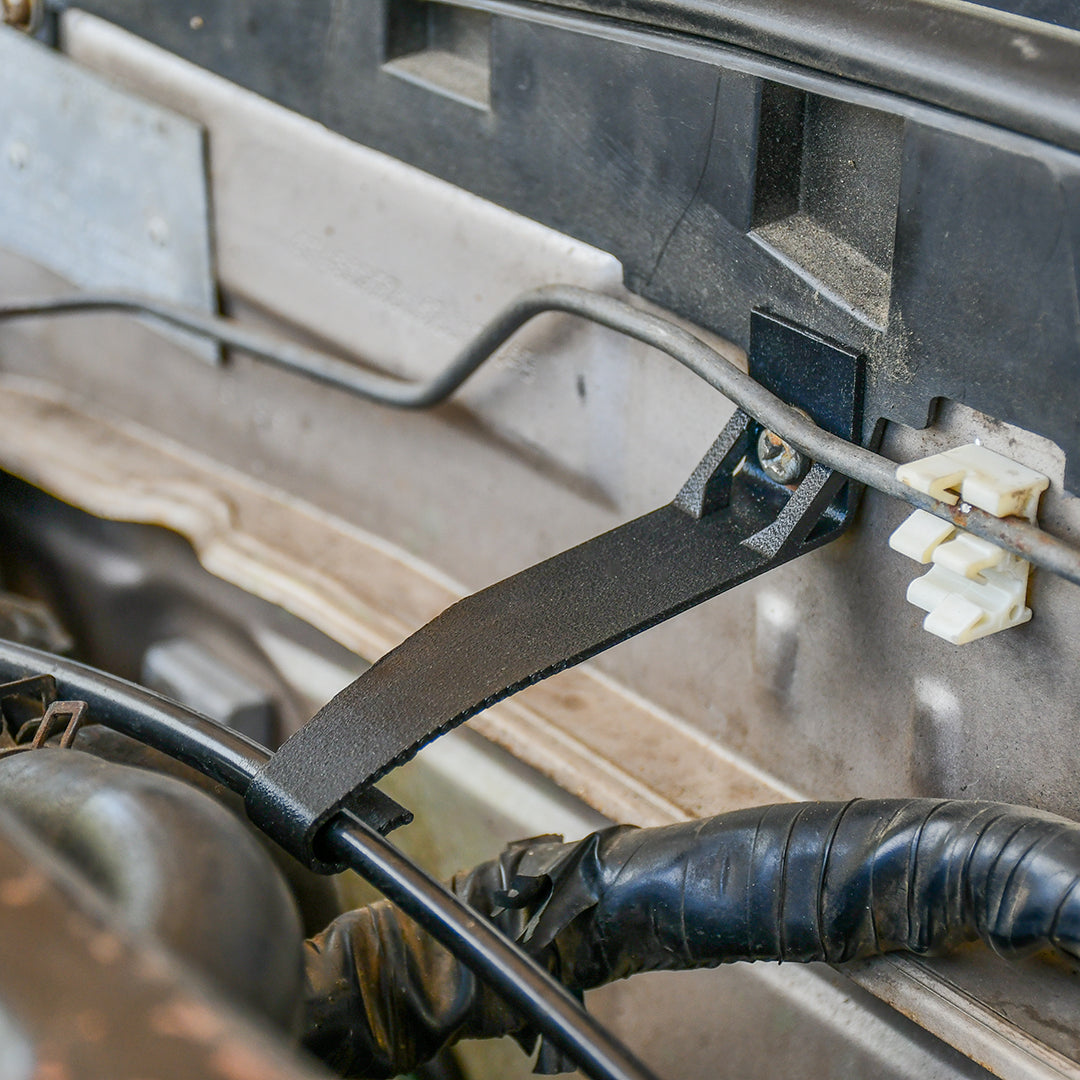 Nissan R31 Skyline - Throttle Cable Bracket
