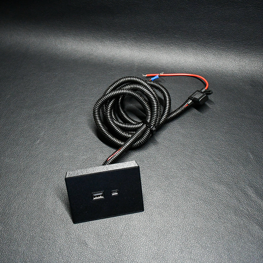 Nissan R31 Skyline - Centre Console Charging Plate