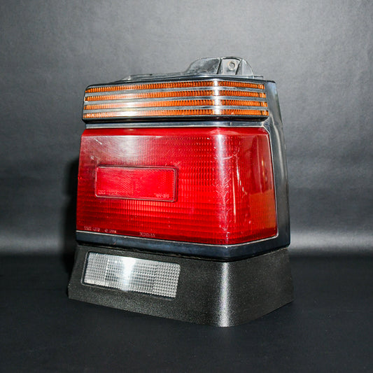 Nissan R31 Skyline - Wagon Taillight Trim
