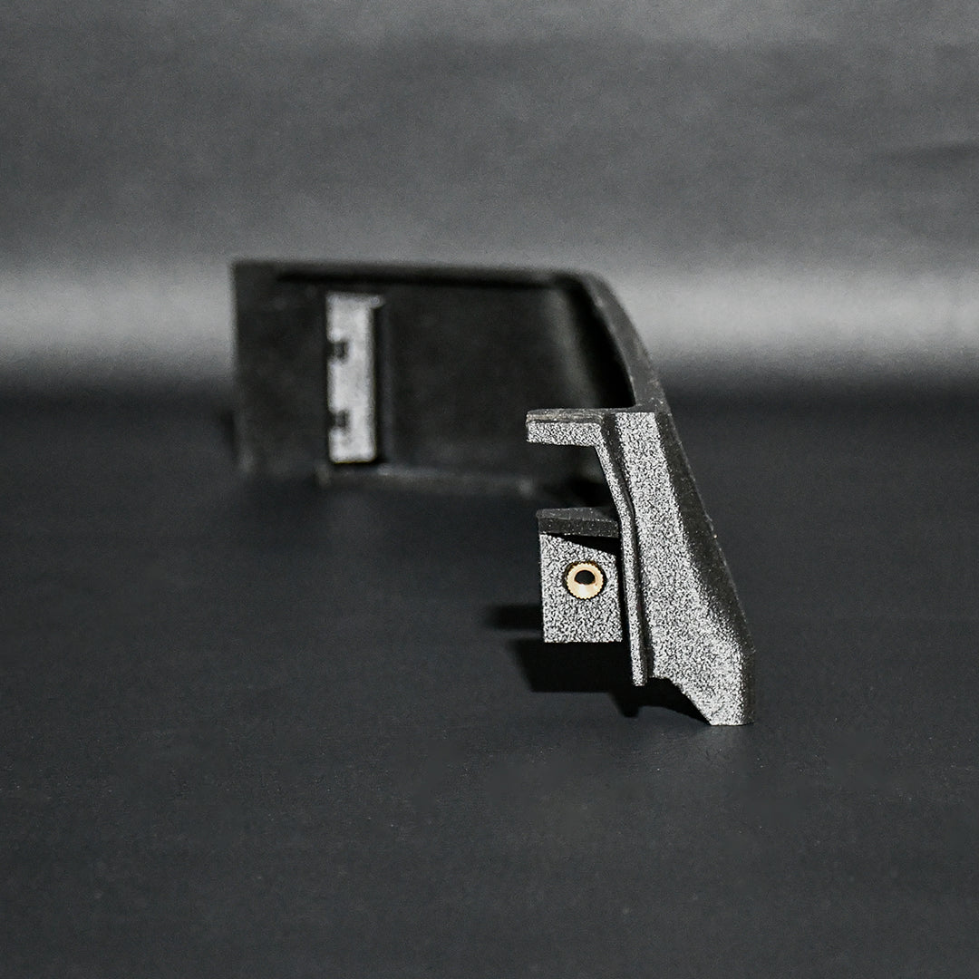 Nissan R31 Skyline - Wagon Taillight Trim