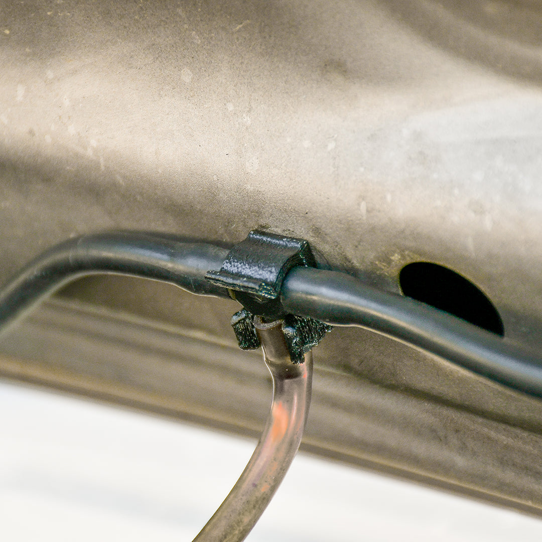 Nissan R31 Skyline - Washer Hose Clips